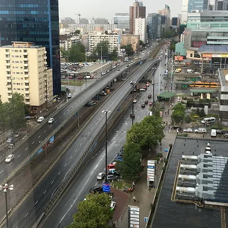 华沙市中心希尔顿汉普顿酒店 华沙