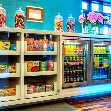 华沙市中心希尔顿汉普顿酒店