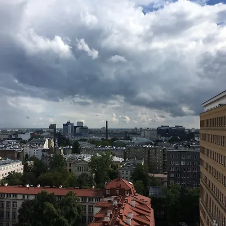 华沙市中心希尔顿汉普顿酒店 3*