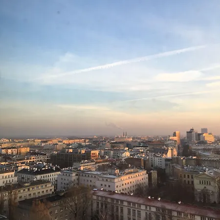 酒店 华沙市中心希尔顿汉普顿酒店