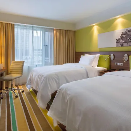 Hotel Hampton By Hilton Centre