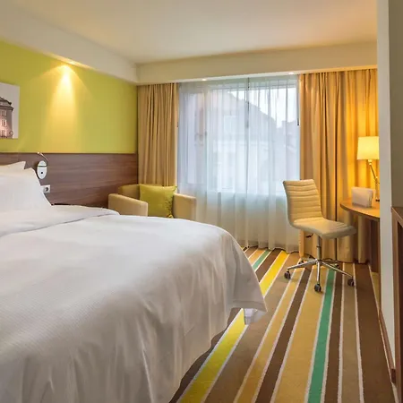Hotel Hampton By Hilton Centre