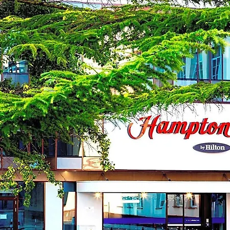 Hampton By Hilton Centre