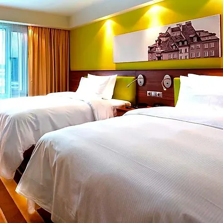 Hampton By Hilton Centre 3*