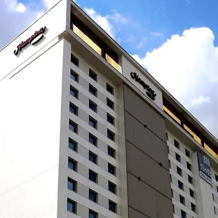 Hampton By Hilton Centre 3* Varsavia