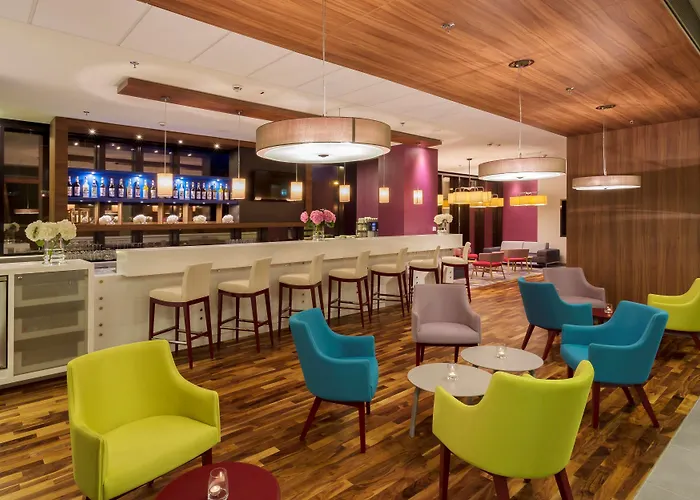 Hampton By Hilton Centre Hotel 3*