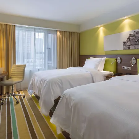 Hampton By Hilton Centre 3*