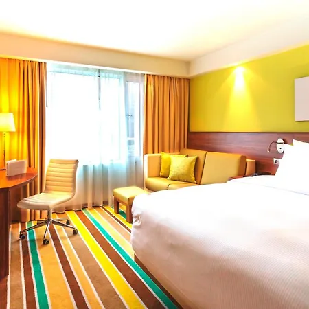 Hampton By Hilton Centre 3*
