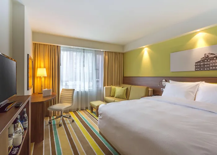 Hampton By Hilton Centre 3*