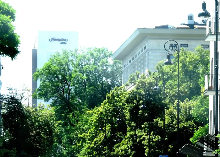 Hampton By Hilton Centre 3* Varšava
