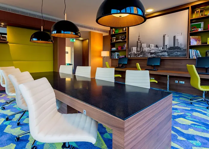 Hampton By Hilton Centre 3* Varšava