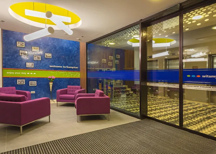 Hampton By Hilton Centre Hotel 3*